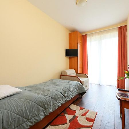 Balazs Villa Balatonfured Luaran gambar